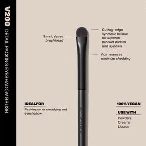 BOGO | Morphe- V200 DETAIL PACKING EYESHADOW BRUSH